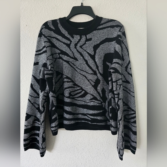 H&M Sweater Womens Sz L Black Knit Bell Sleeves Grunge Grannycore - Picture 5 of 10